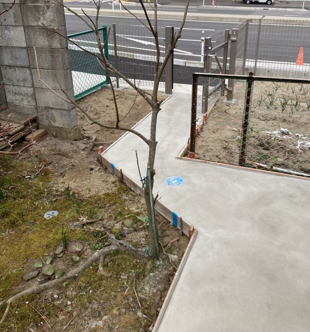 新潟市西区　手摺・外構・フェンス・門扉取付工事